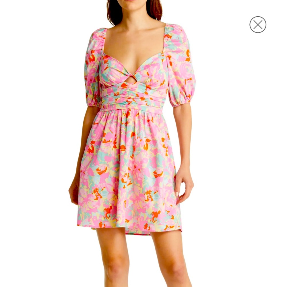 Floral Print Twist Front Ruched Dress
